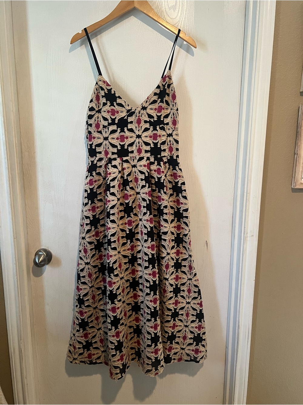 H&M V-Neck Midi Dress Abstract Print Spaghetti Strap women  Size 6